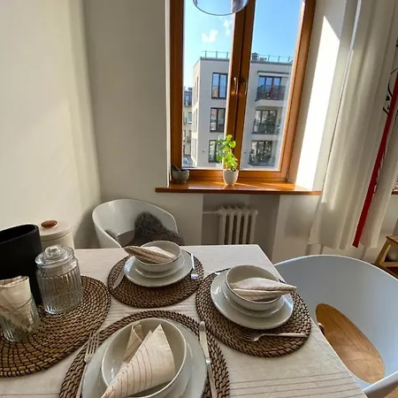 2 Min To Island! Spacious Family-Sized Old Town Apt Kaunas Exterior photo