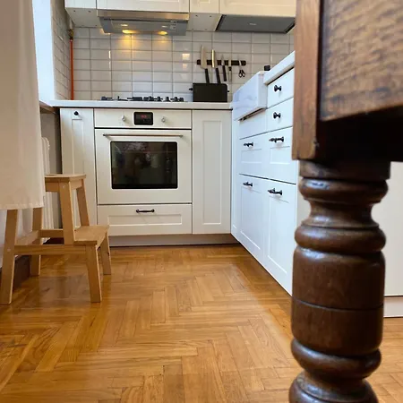 2 Min To Island! Spacious Family-Sized Old Town Apt Kaunas Exterior photo