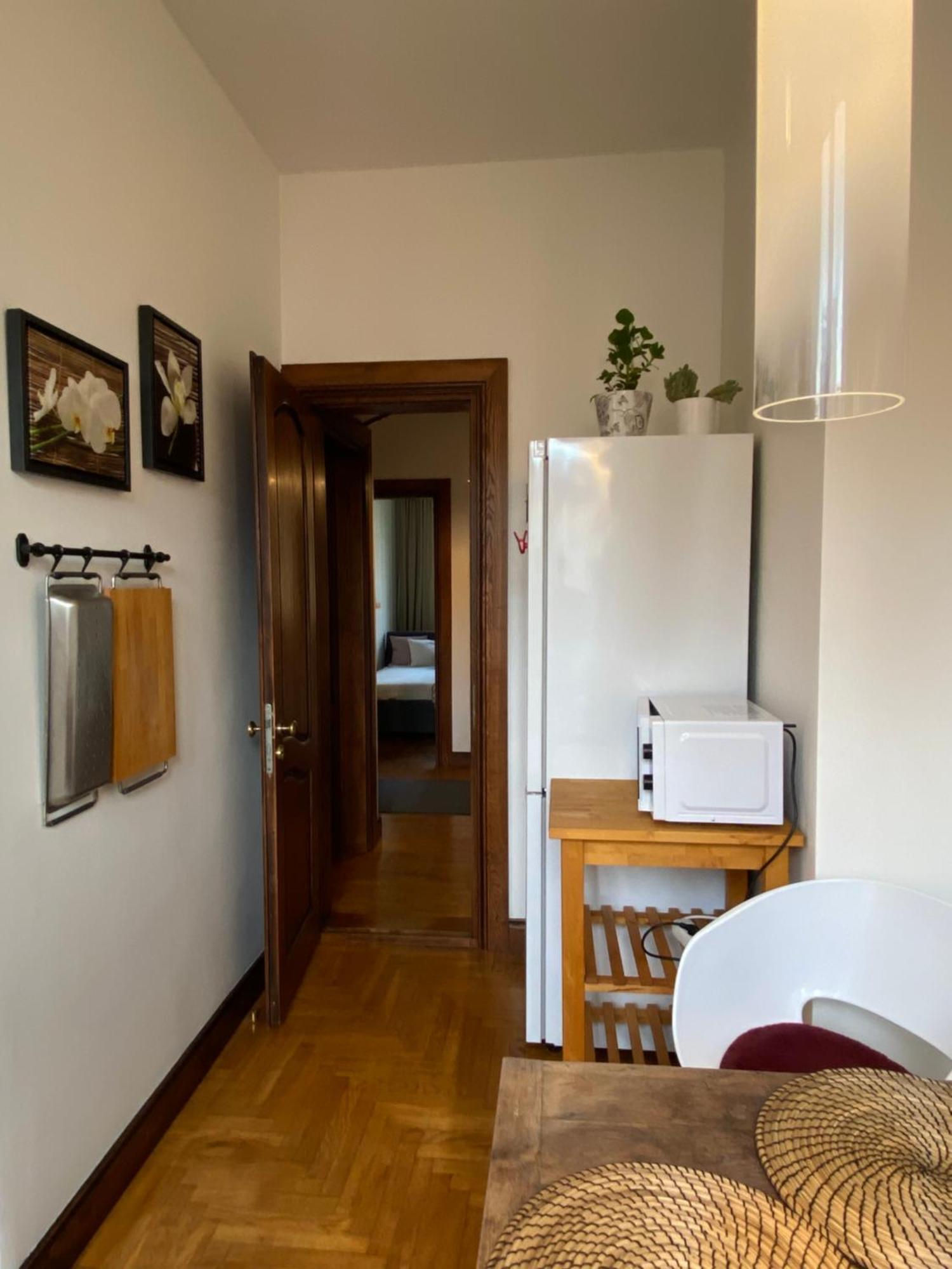 2 Min To Island! Spacious Family-sized Old Town Huoneisto