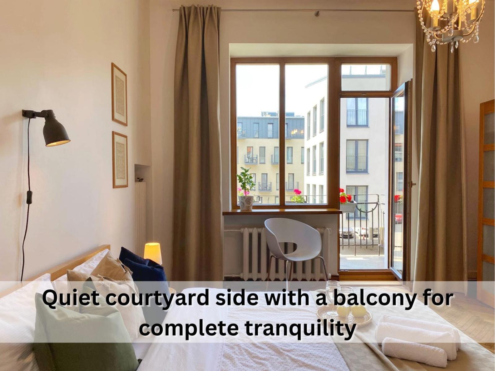 2 Min To Island! Spacious Family-sized Old Town *